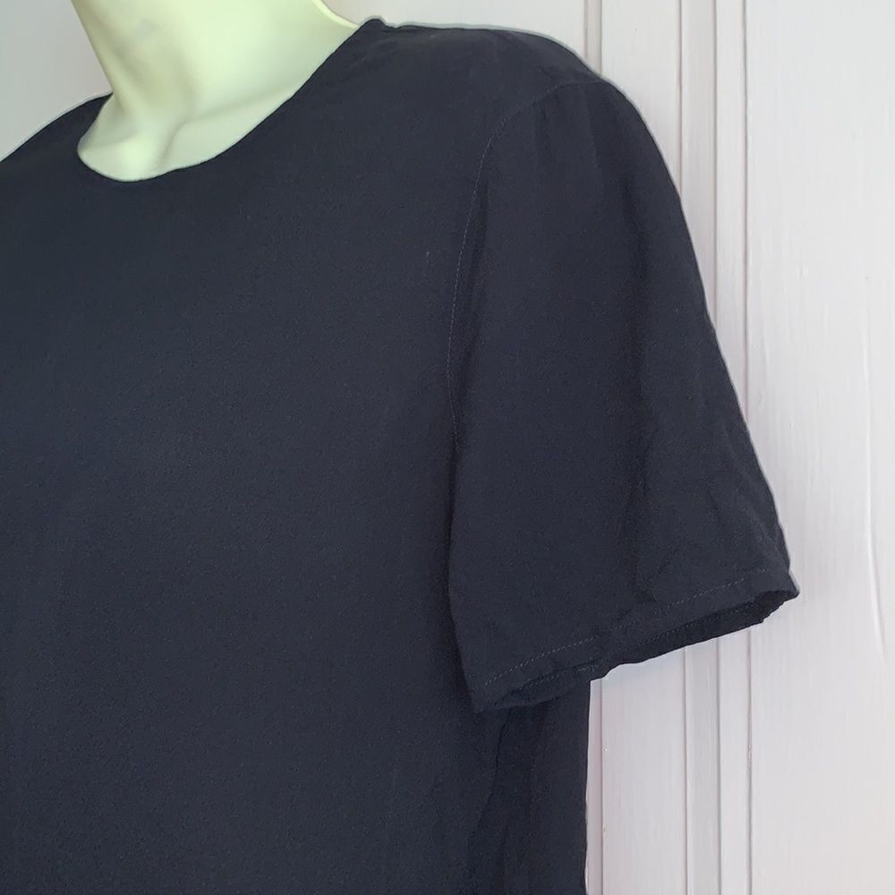 ‎Vtg Episode black silk short sleeved blouse - Picture 2 of 8